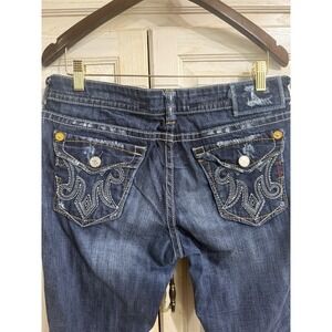 MEK Denim Cuffed Capri Jeans Women's Size 32 Flap Embroidered Pocket Distressed